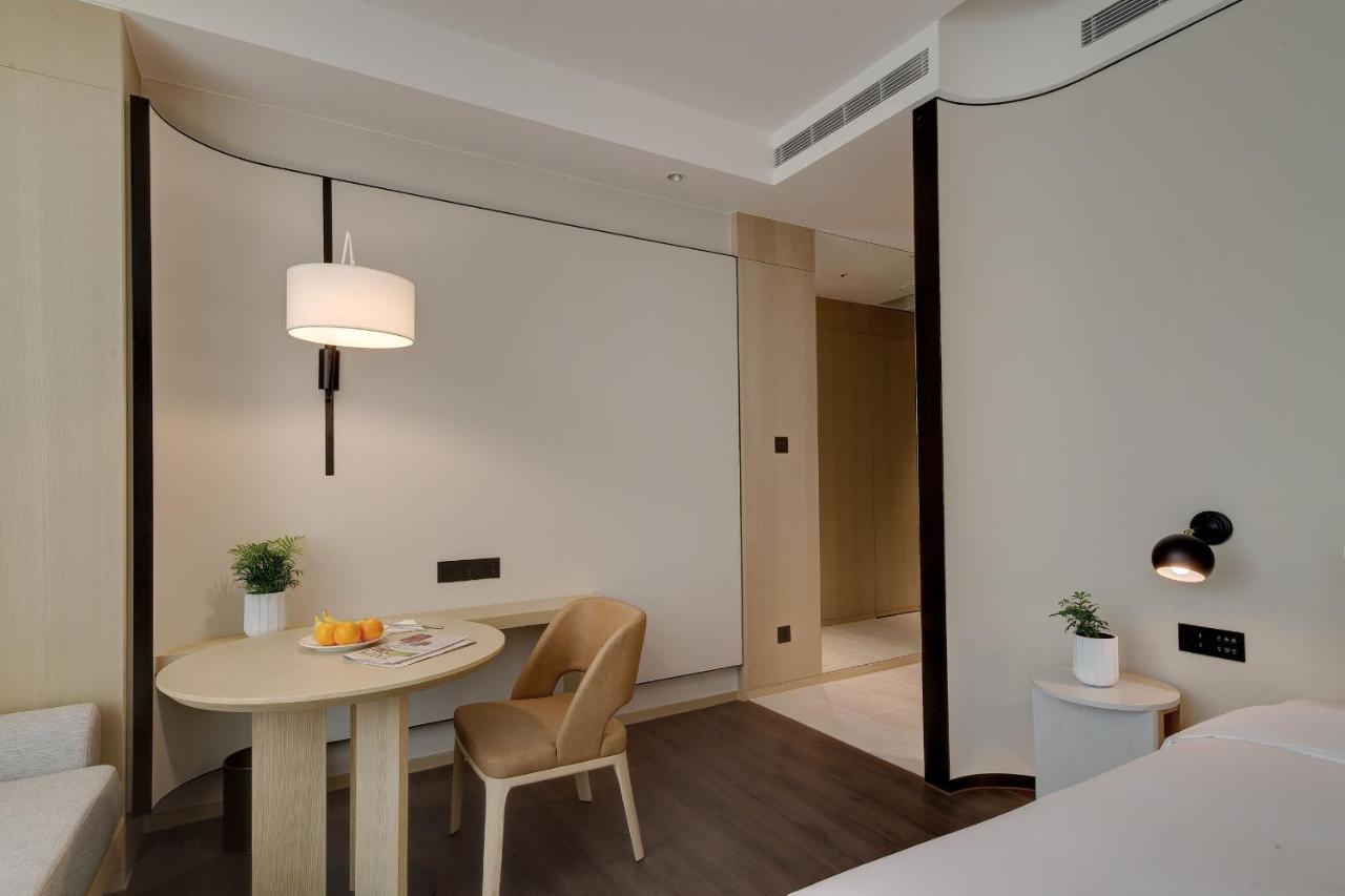 Jasper Young Hotel Banqiao Taipei Exteriör bild